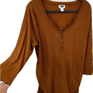 Old Navy Women's Camel Maternity Button-Down Top